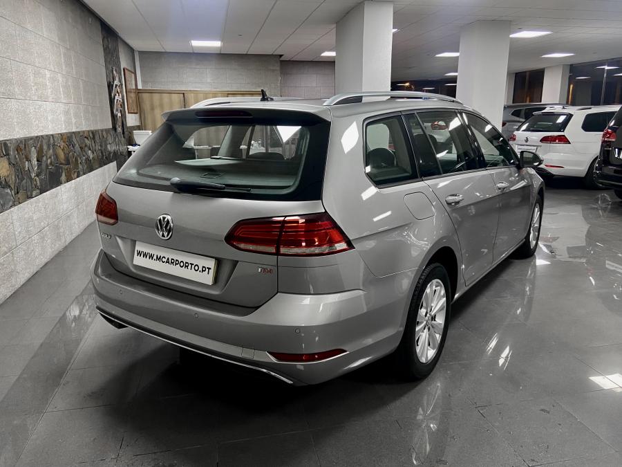 volkswagen-golf-variant-2017-diesel-1598cc