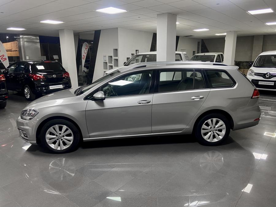 volkswagen-golf-variant-2017-diesel-1598cc