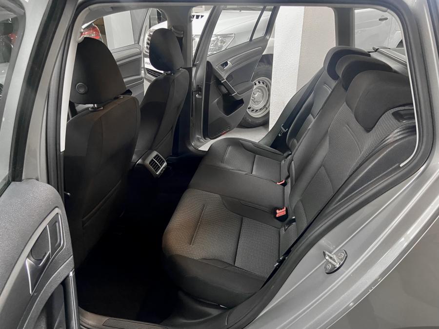 volkswagen-golf-variant-2017-diesel-1598cc