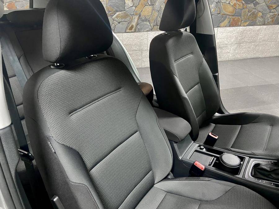 volkswagen-golf-variant-2017-diesel-1598cc