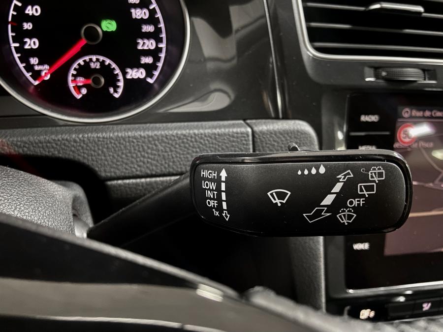 volkswagen-golf-variant-2017-diesel-1598cc