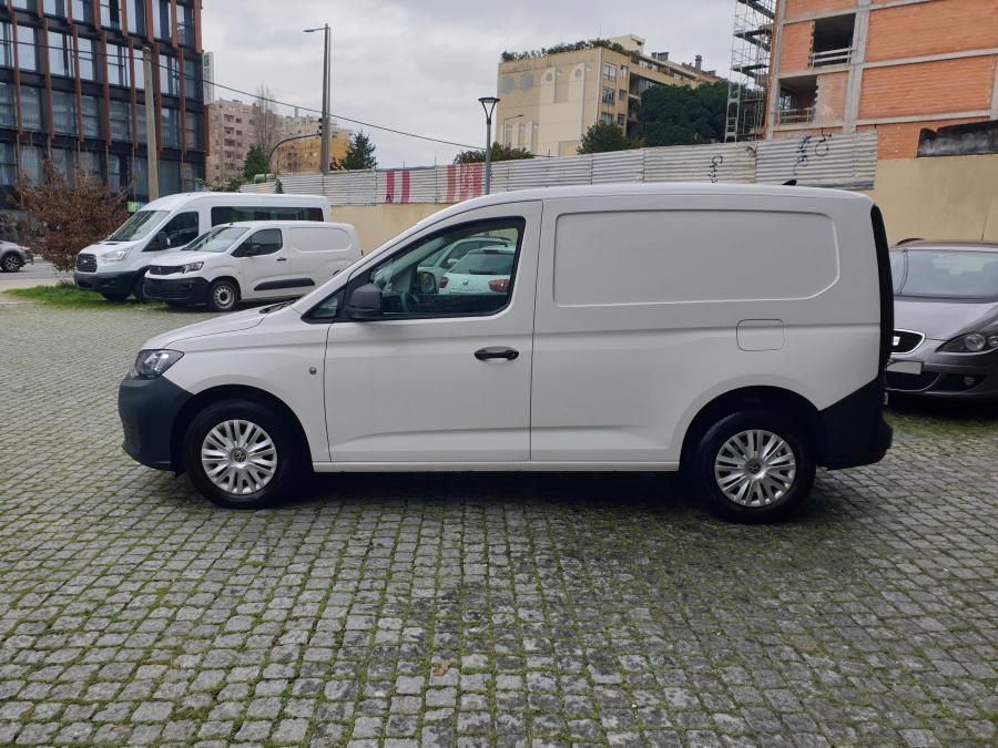 volkswagen-caddy-2022-diesel-1968cc