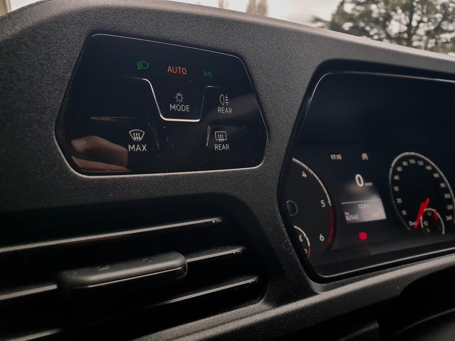 volkswagen-caddy-2022-diesel-1968cc