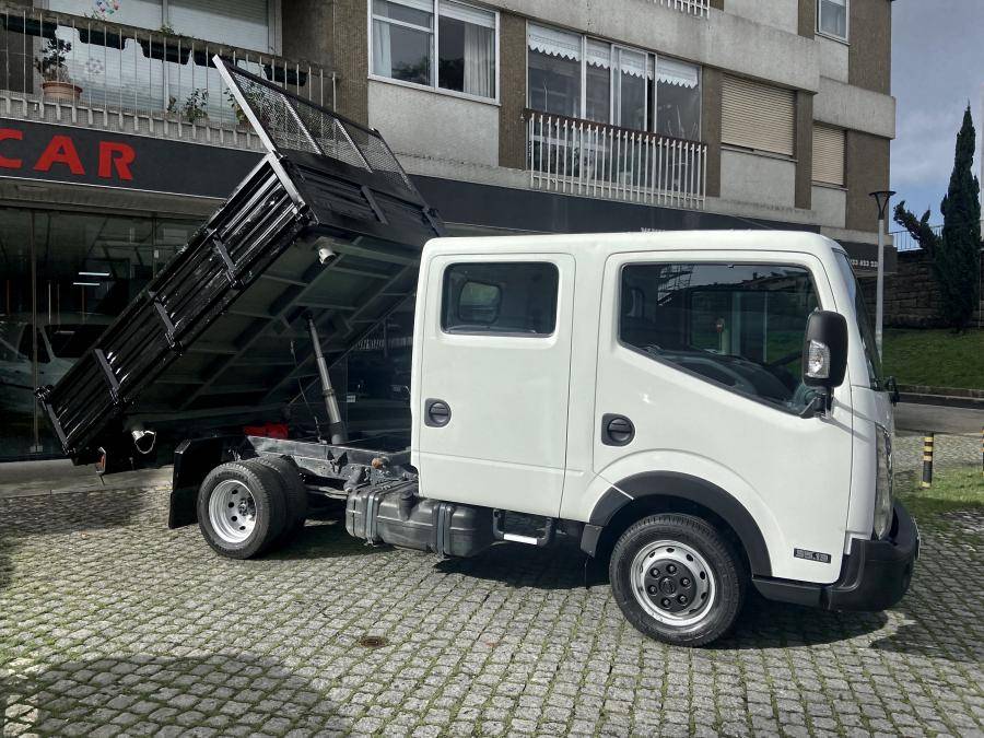 nissan-nv400-2018-diesel-2953cc