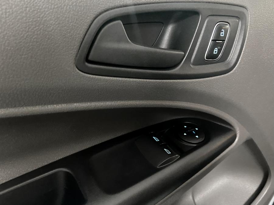 ford-transit-connect-2018-diesel-1499cc
