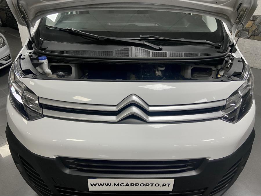 citroen-spacetourer-2019-diesel-1499cc