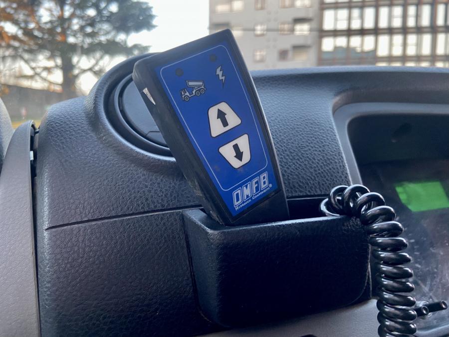 mitsubishi-canter-2019-diesel-2998cc