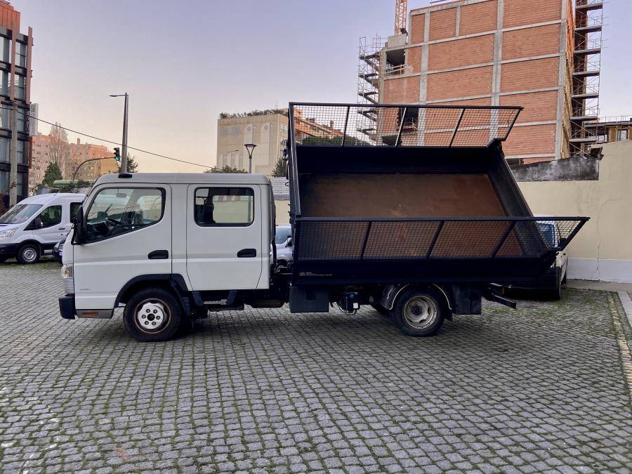 mitsubishi-canter-2019-diesel-2998cc