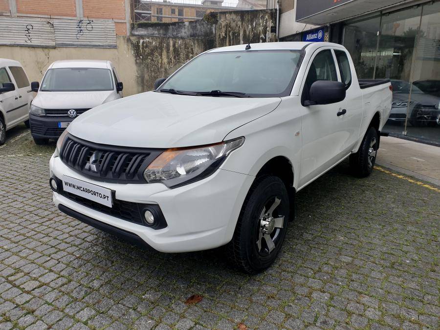 mitsubishi-l200-2017-diesel-2442cc