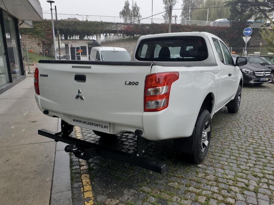 mitsubishi-l200-2017-diesel-2442cc