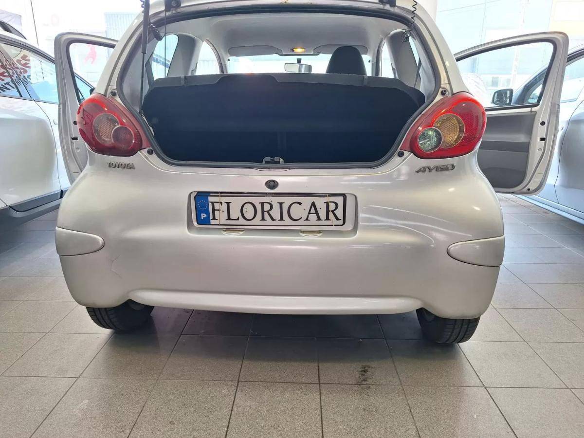 toyota-aygo-2006-gasolina-998cc