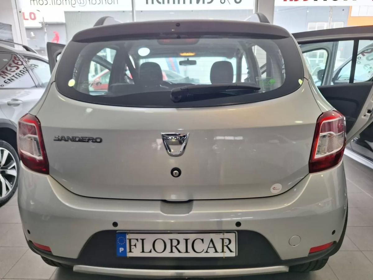 dacia-sandero-2014-gasolina-898cc