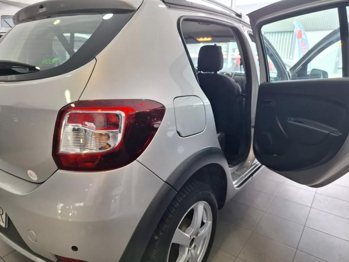 dacia-sandero-2014-gasolina-898cc