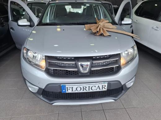 dacia-sandero-2014-gasolina-898cc
