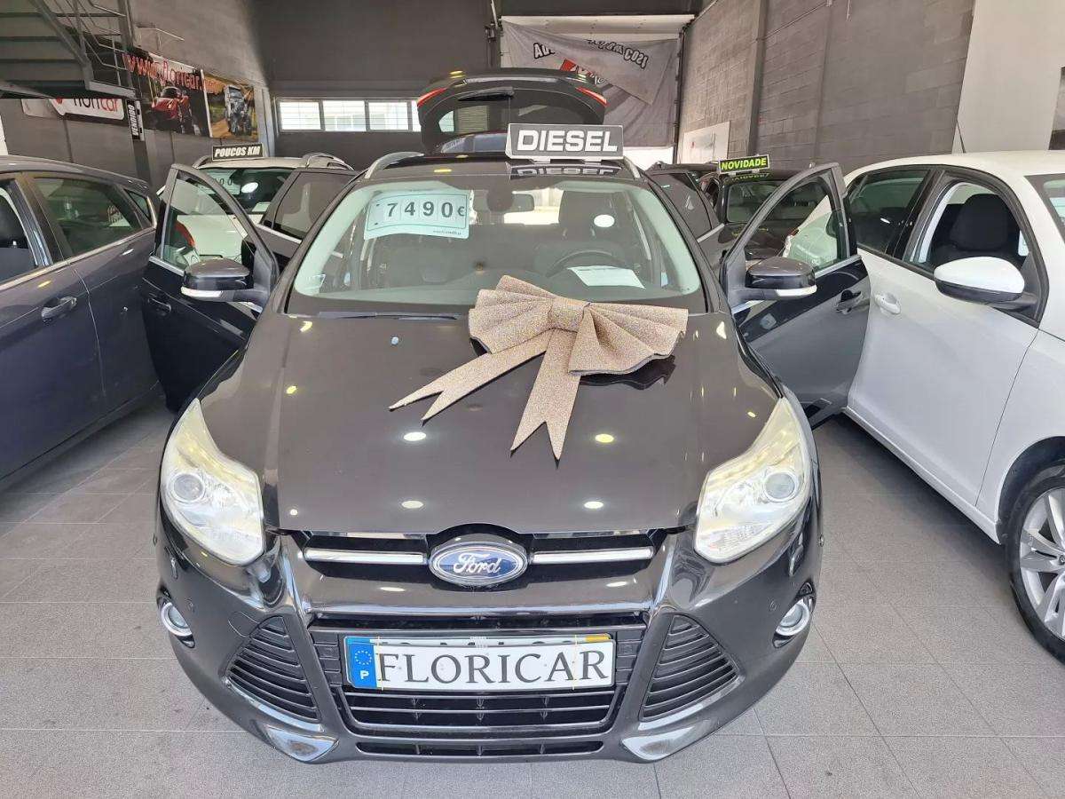 ford-focus-sw-2011-diesel-1560cc