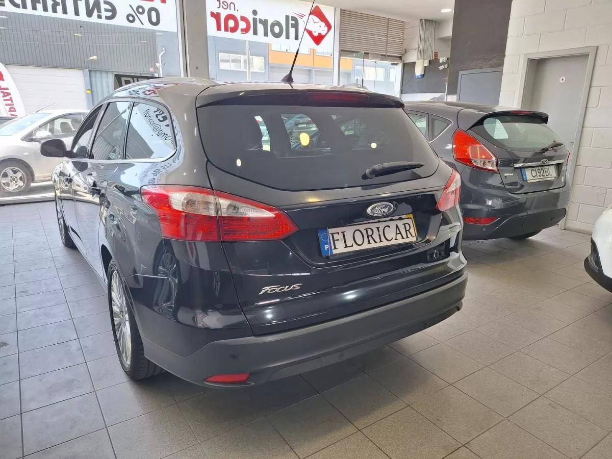ford-focus-sw-2011-diesel-1560cc