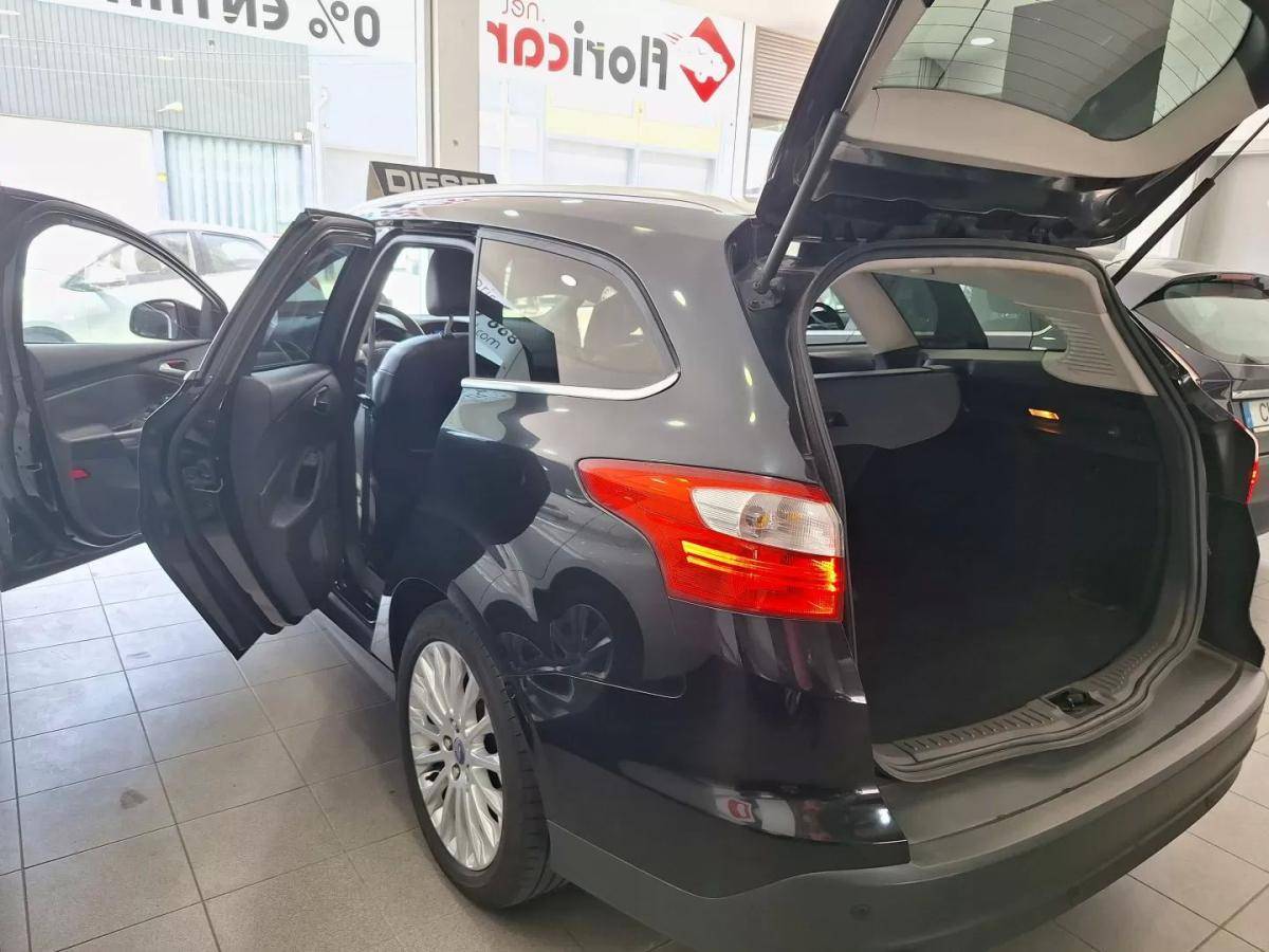 ford-focus-sw-2011-diesel-1560cc
