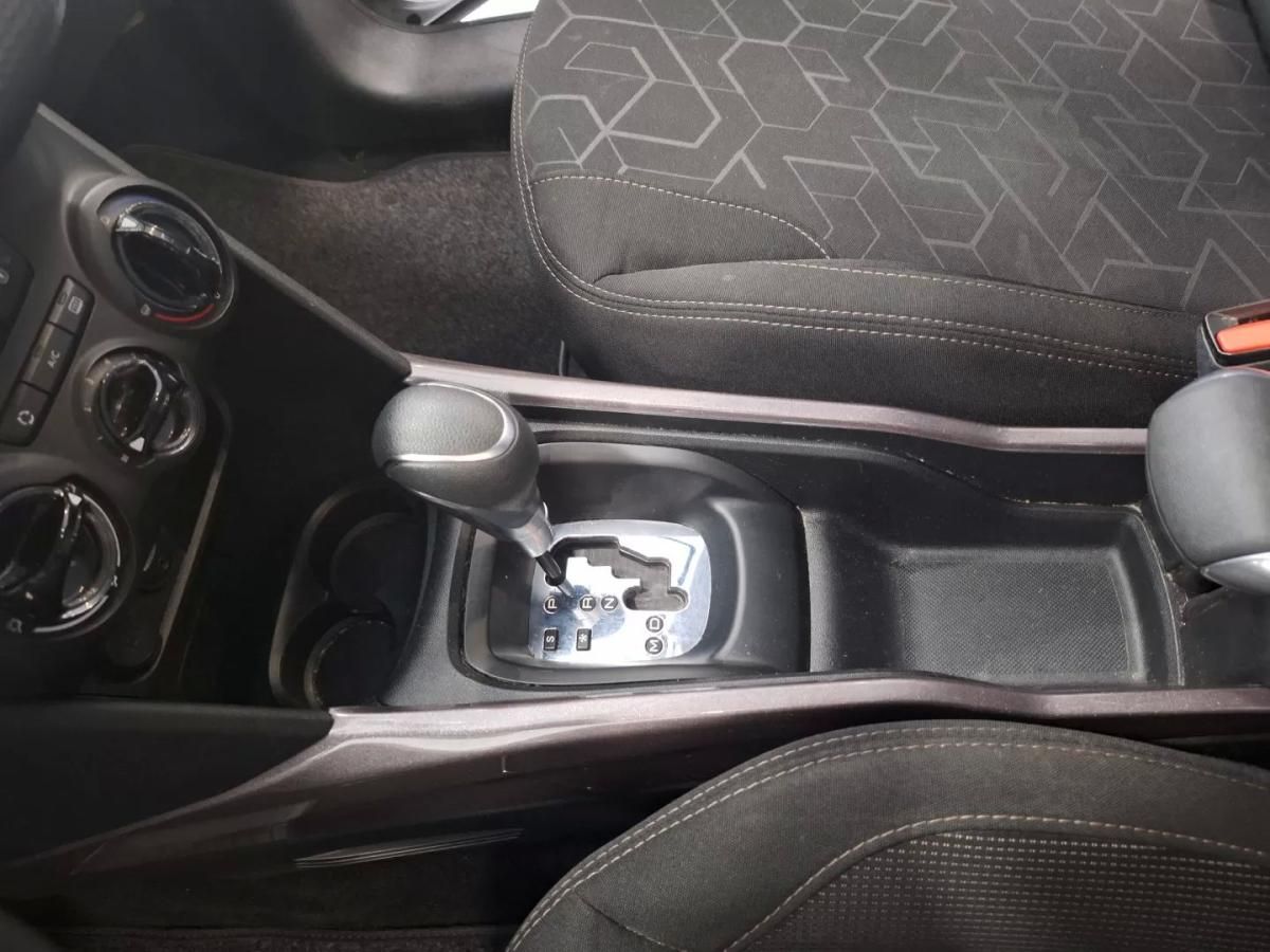peugeot-2008-2016-gasolina-1199cc