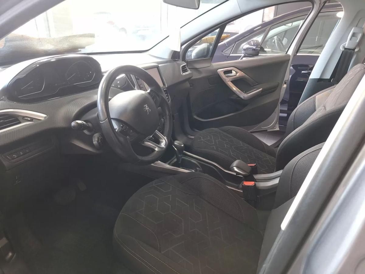 peugeot-2008-2016-gasolina-1199cc