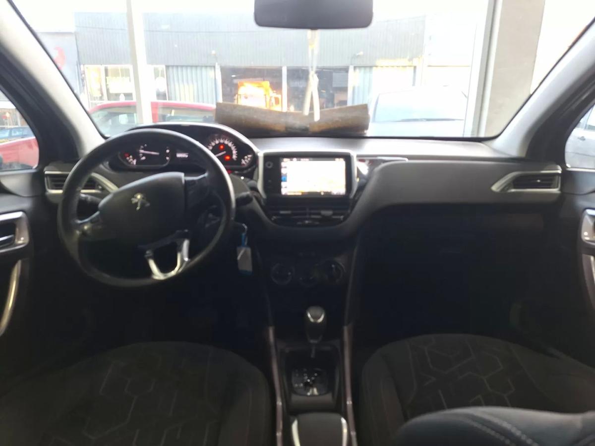 peugeot-2008-2016-gasolina-1199cc