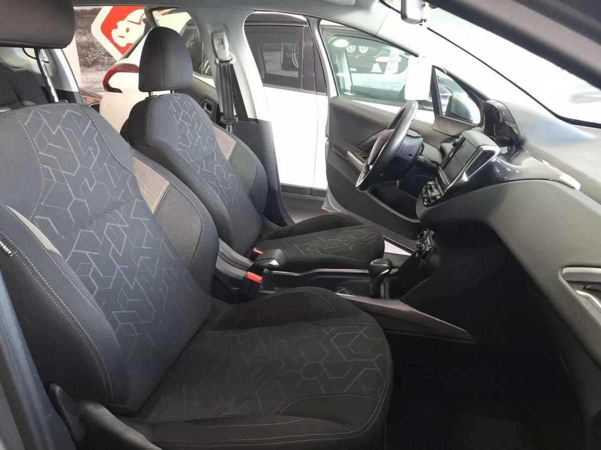 peugeot-2008-2016-gasolina-1199cc