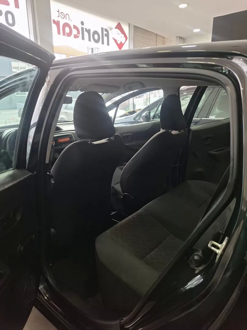 toyota-yaris-2013-gasolina-998cc
