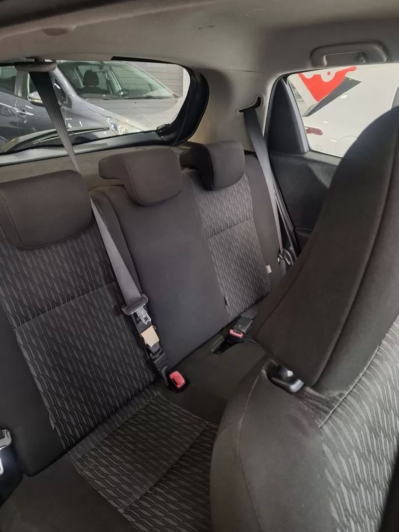 toyota-yaris-2013-gasolina-998cc