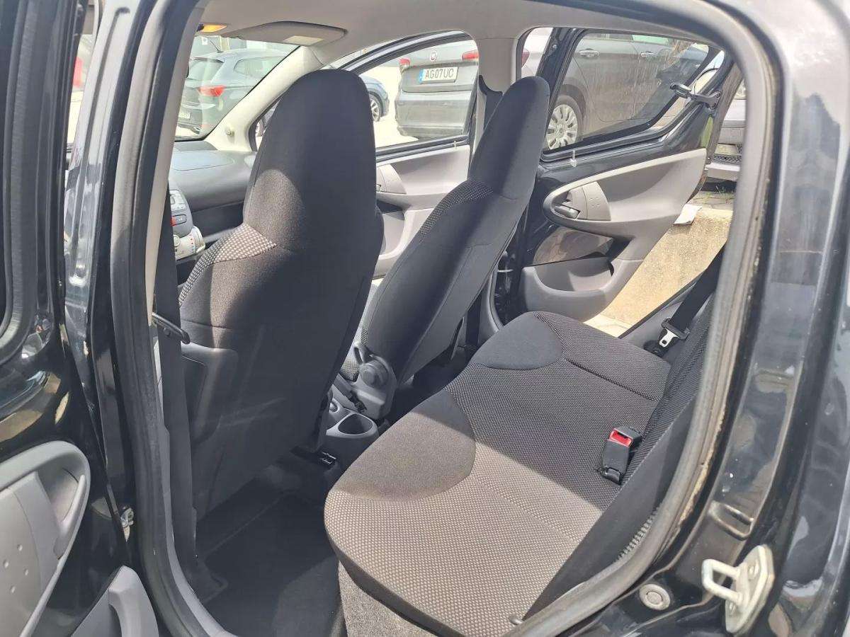toyota-aygo-2012-gasolina-998cc