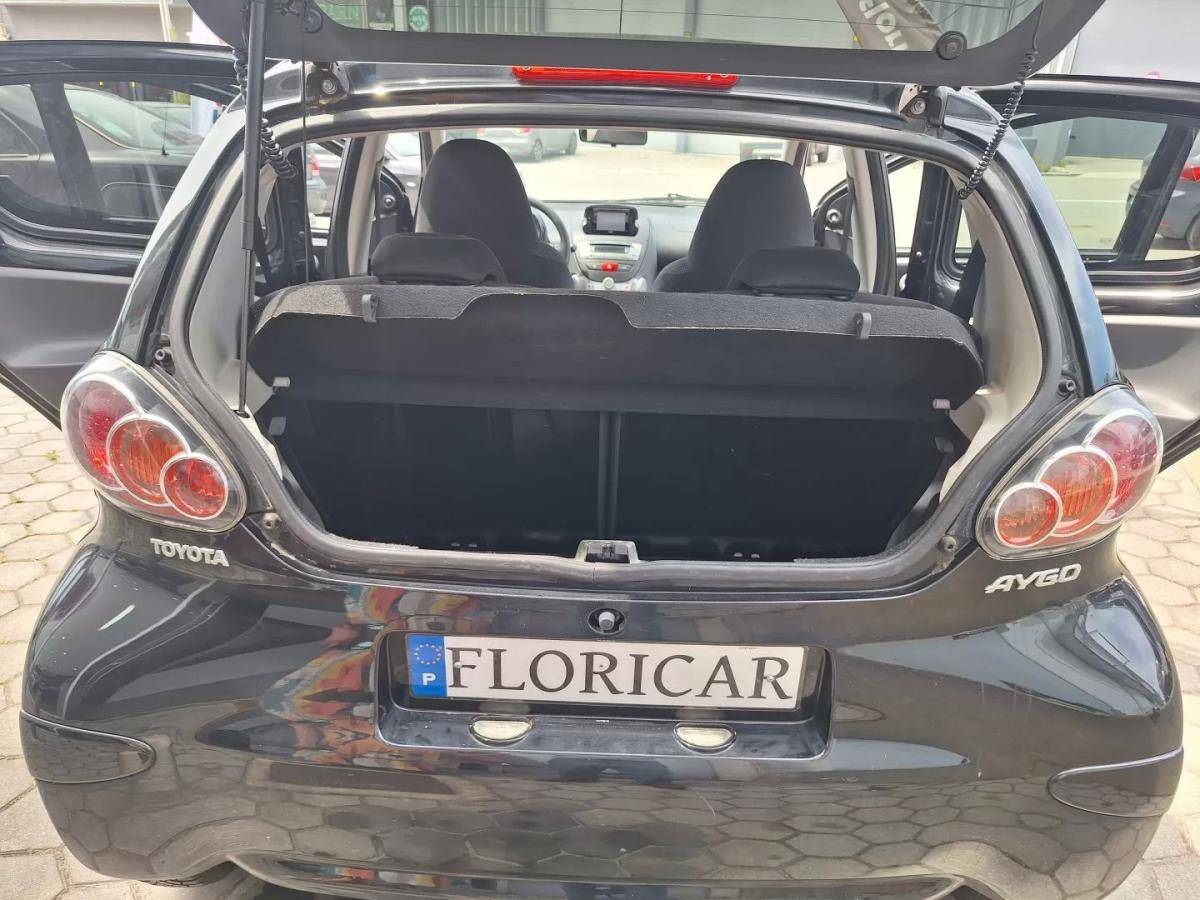 toyota-aygo-2012-gasolina-998cc
