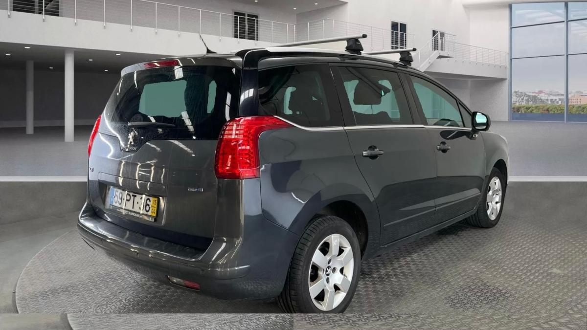 peugeot-5008-2015-diesel-1560cc