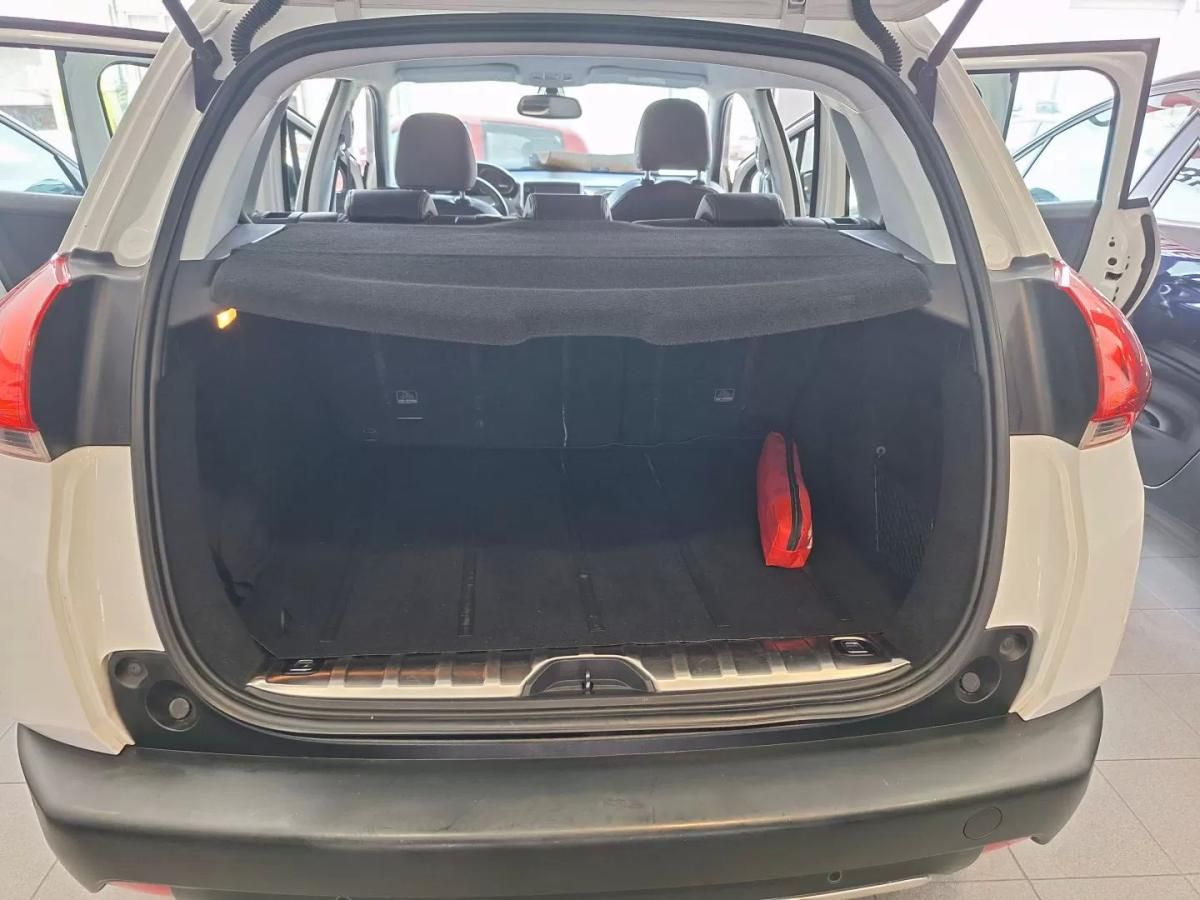 peugeot-2008-2015-gasolina-1199cc