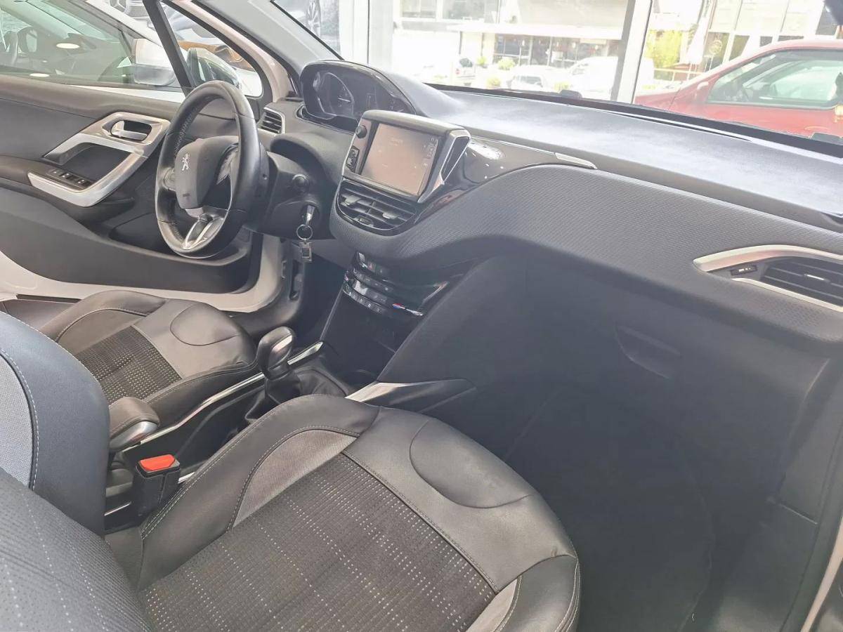 peugeot-2008-2015-gasolina-1199cc