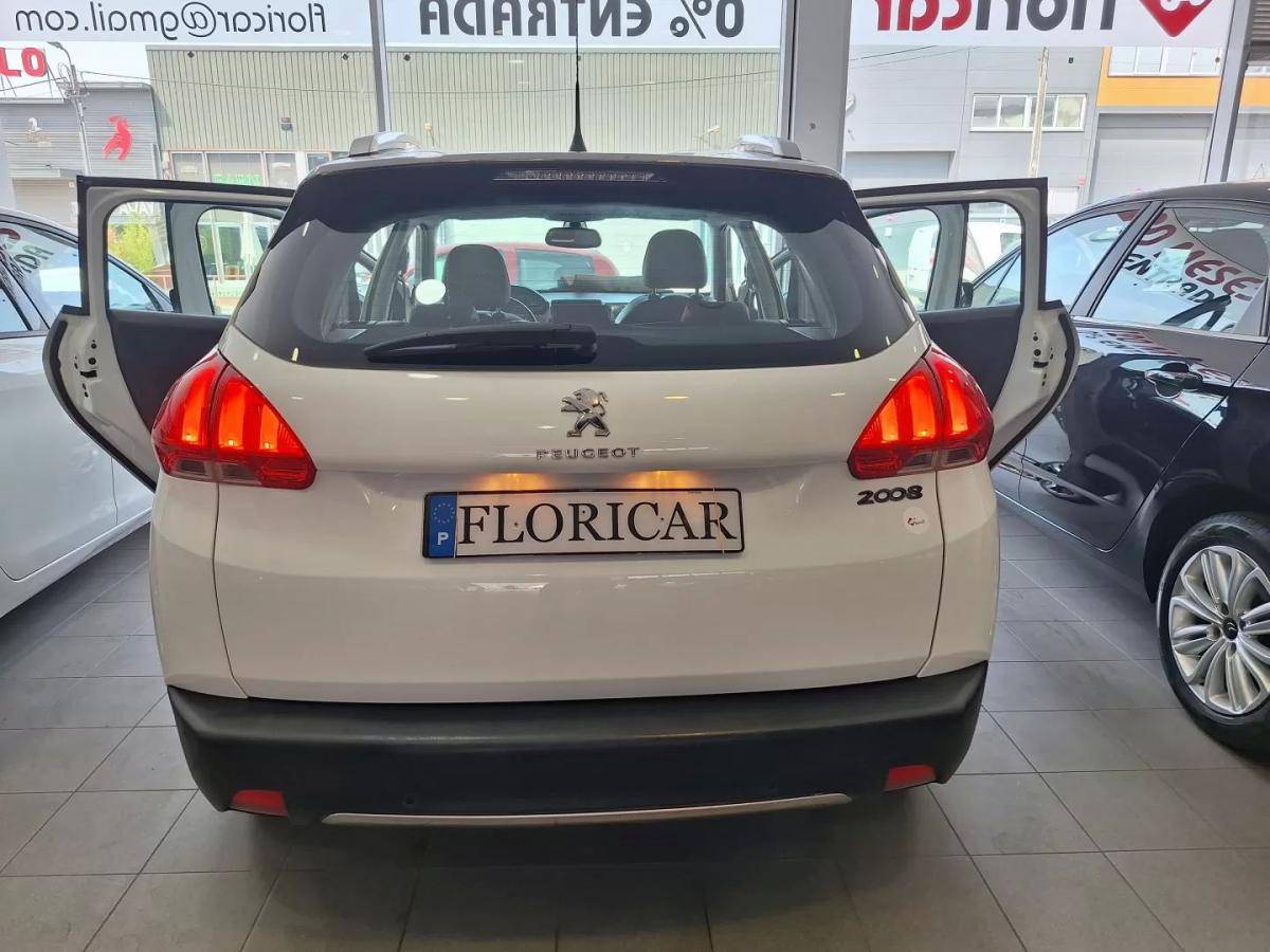peugeot-2008-2015-gasolina-1199cc