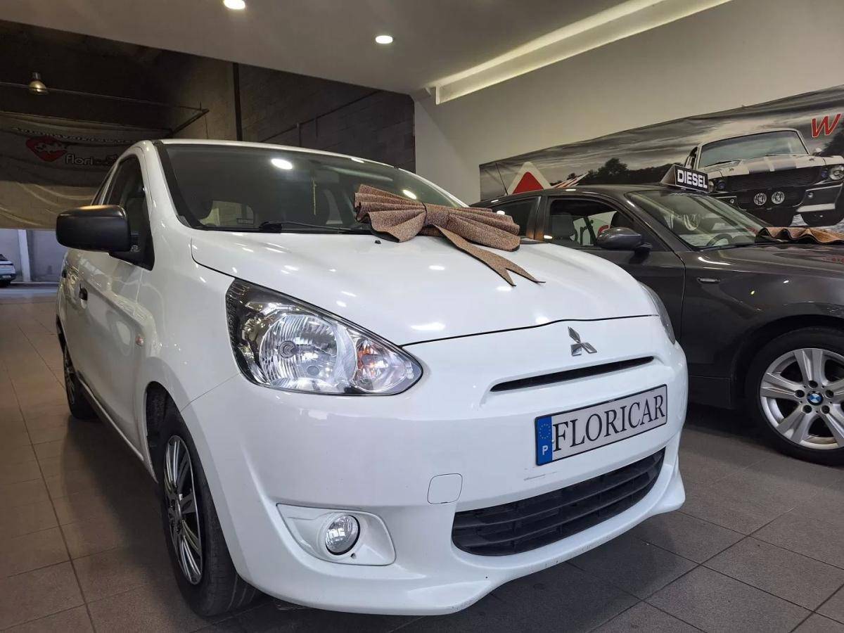 mitsubishi-space-star-2014-gasolina-999cc