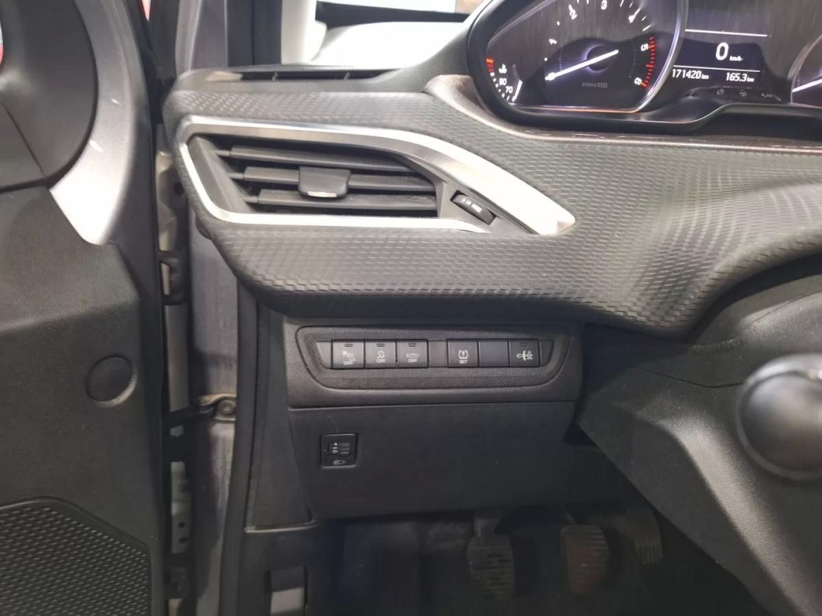 peugeot-2008-2014-diesel-1560cc