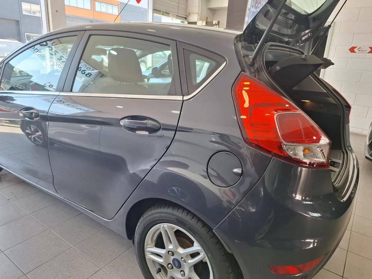ford-fiesta-2013-gasolina-998cc