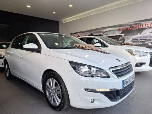 peugeot-308-2016-gasolina-1199cc