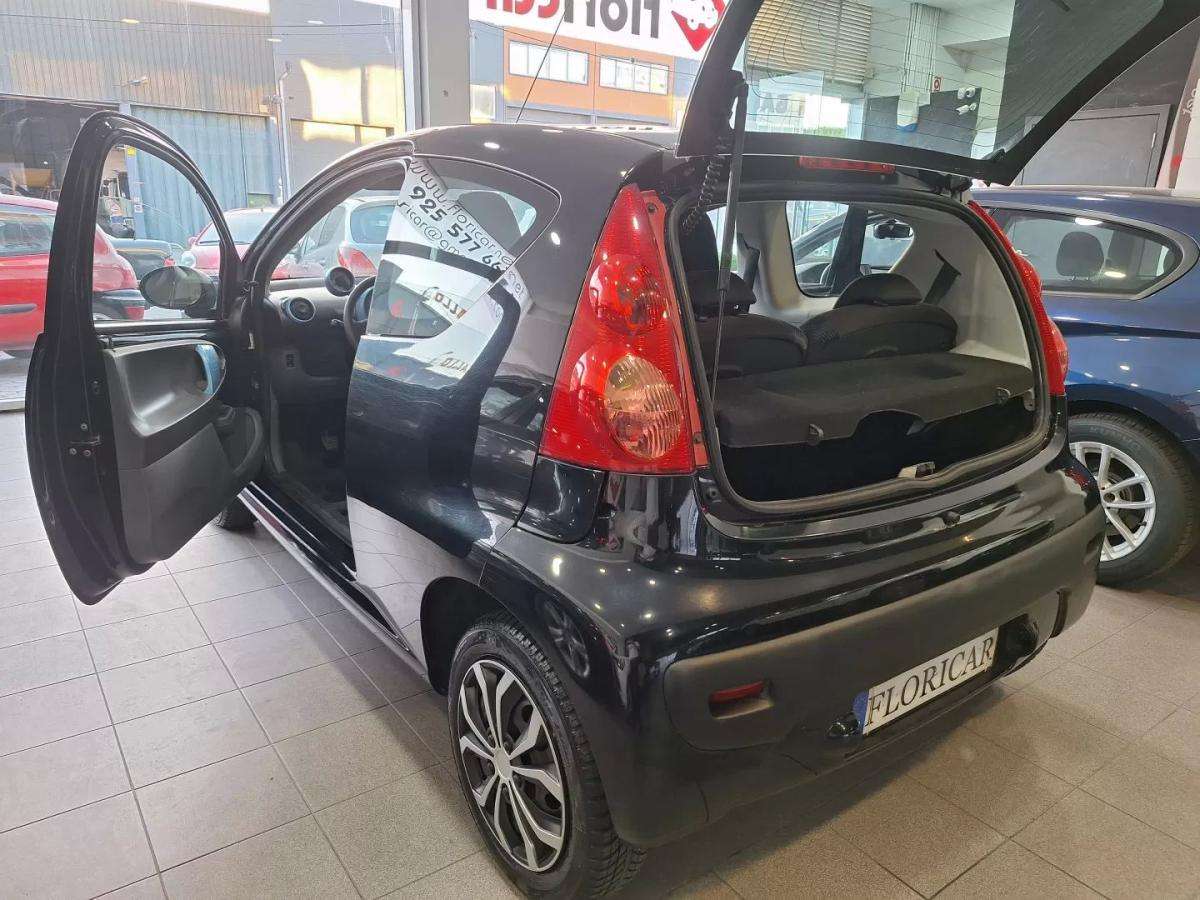 peugeot-107-2010-gasolina-998cc