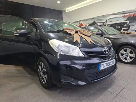 toyota-yaris-2012-gasolina-998cc