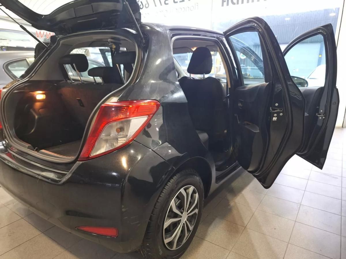 toyota-yaris-2012-gasolina-998cc