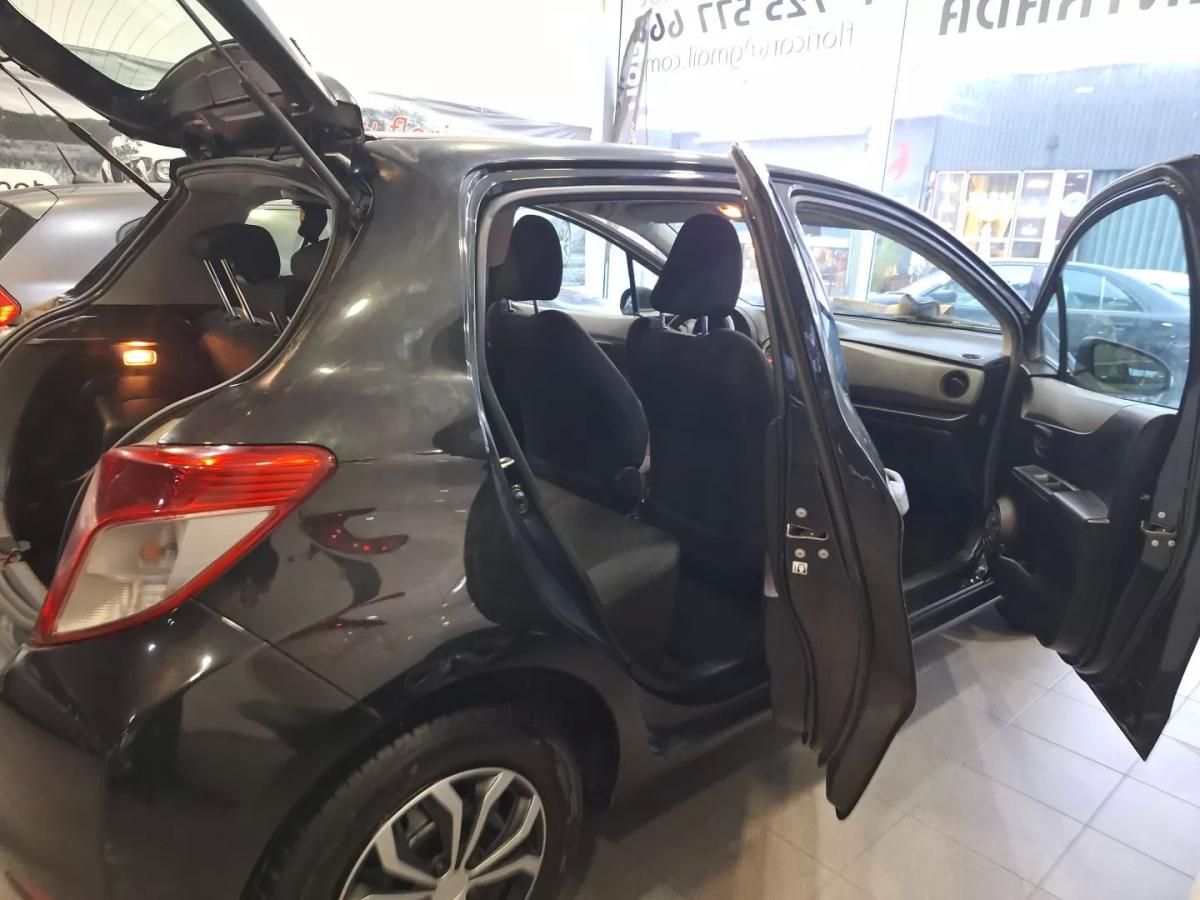 toyota-yaris-2012-gasolina-998cc