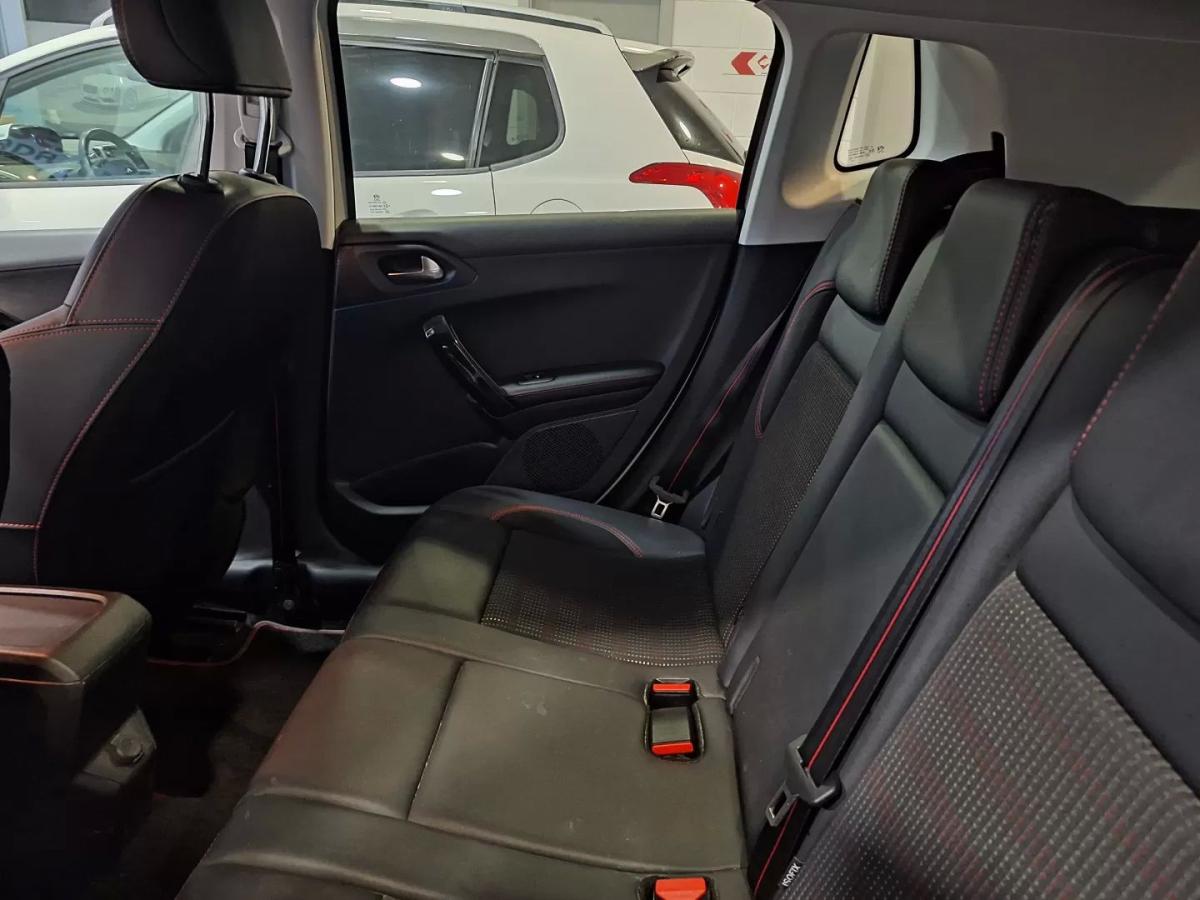 peugeot-2008-2016-gasolina-1199cc