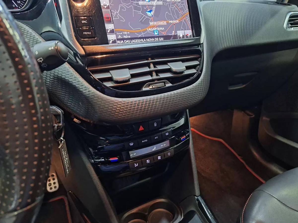 peugeot-2008-2016-gasolina-1199cc