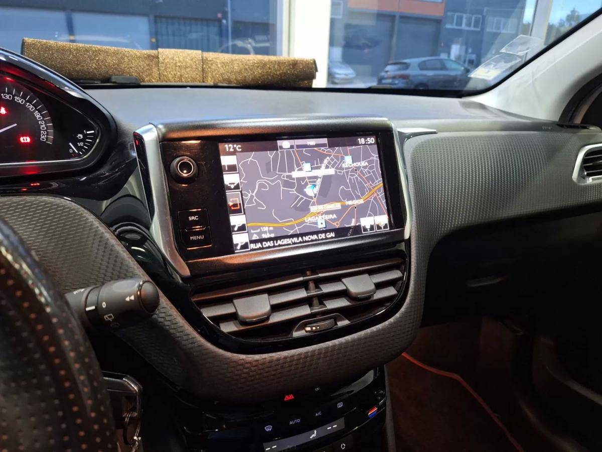 peugeot-2008-2016-gasolina-1199cc