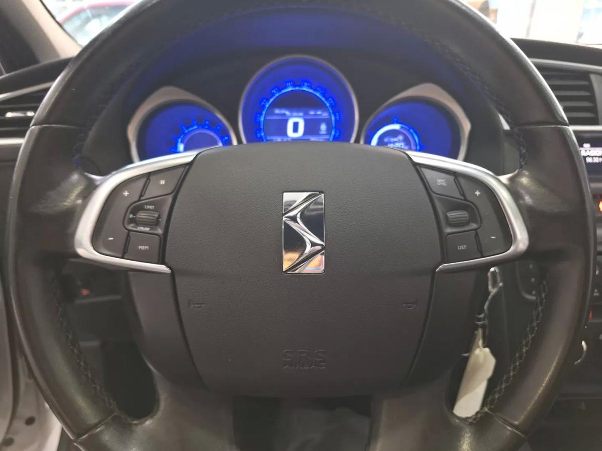 citroen-ds4-2014-gasolina-1199cc