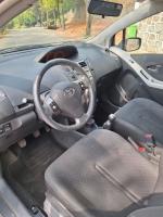 toyota-yaris-2011-gasolina-998cc