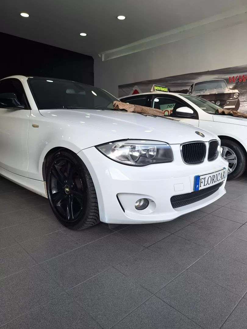 bmw-serie-1-2011-diesel-1995cc