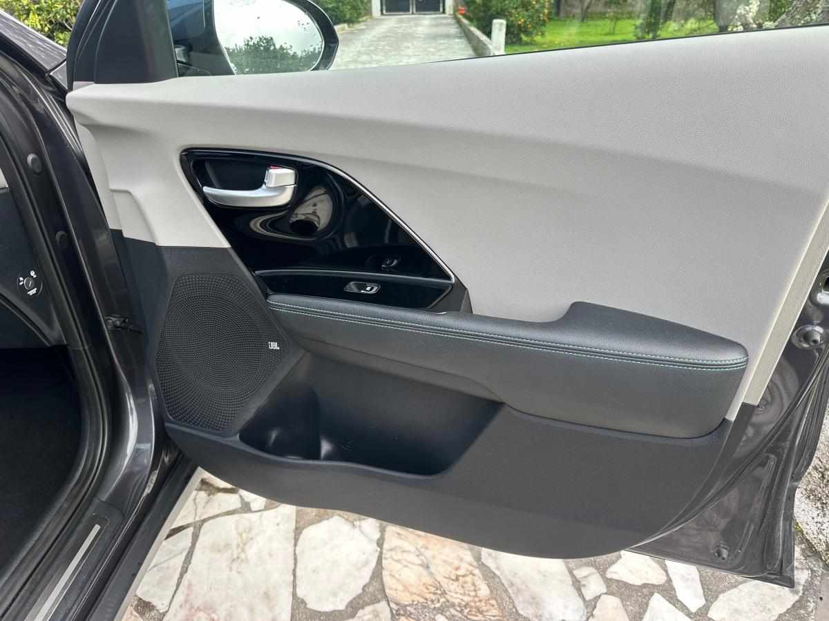 kia-niro-1-6-2019-gasolina-1580cc