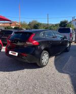 volvo-v40-d2-2016-diesel-1969cc
