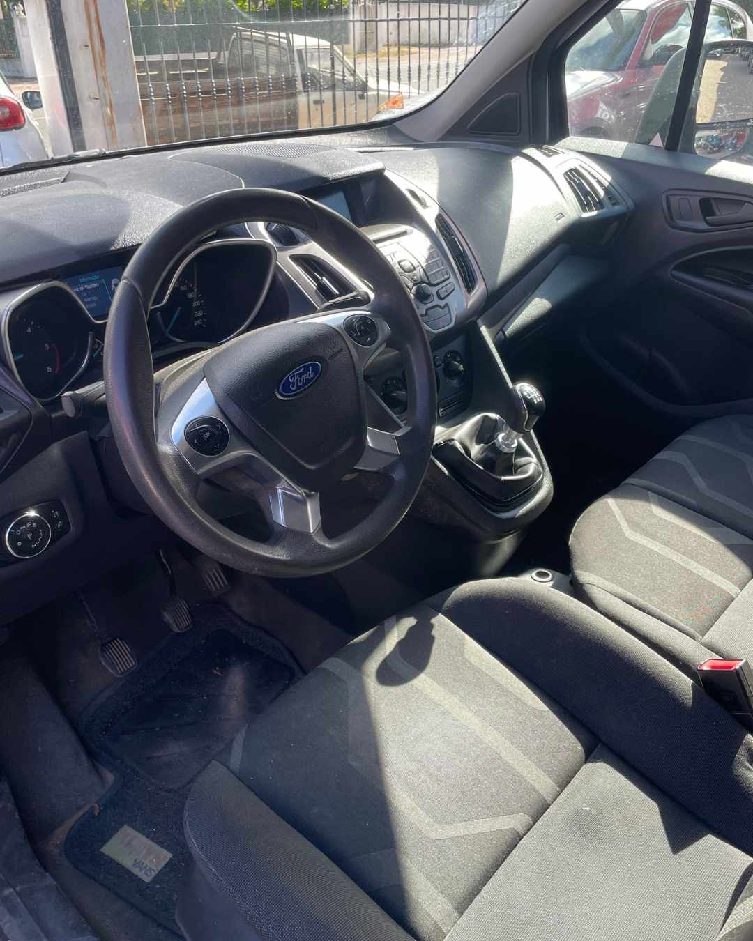 ford-transit-connect-1-6-116cv-2014-diesel-1560cc